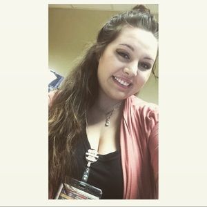 Meet your Posher, Torrie